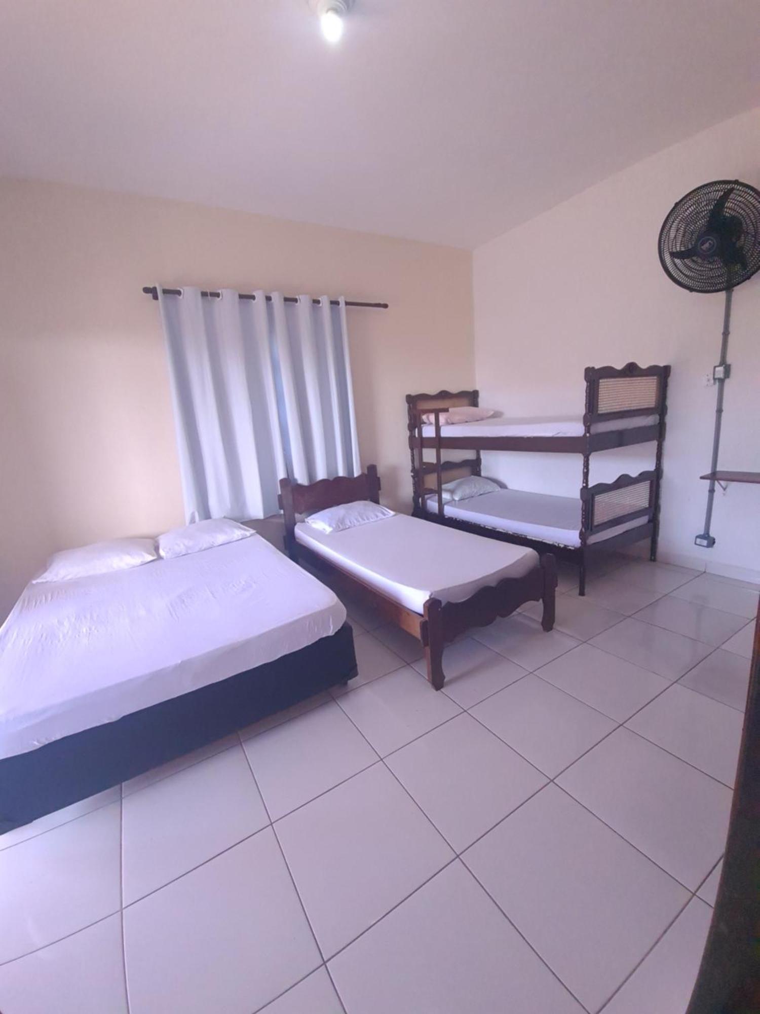 Hostel Praia Centro Itanhaem Ruang foto