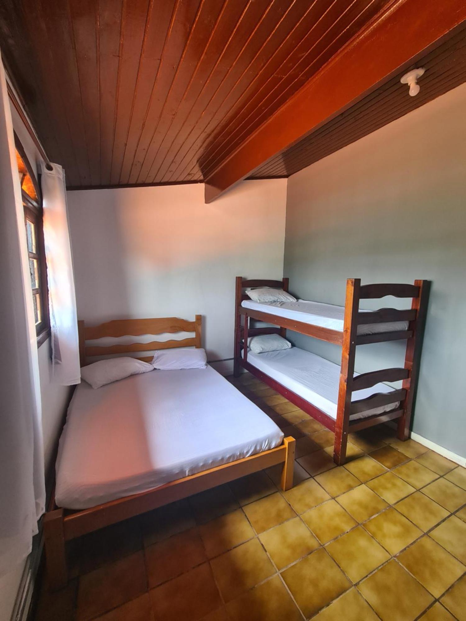 Hostel Praia Centro Itanhaem Ruang foto